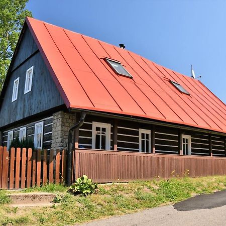 Chaloupka U Lisaka Villa Snezne  Exteriör bild